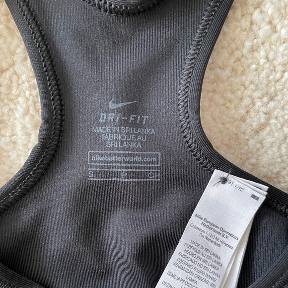 NIKE Dri-Fit Sports Bra ✨ - Picture 5 of 6